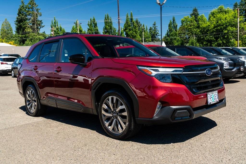 2025 Subaru Forester Touring — SUV — 4,813 mi — Milwaukie, OR