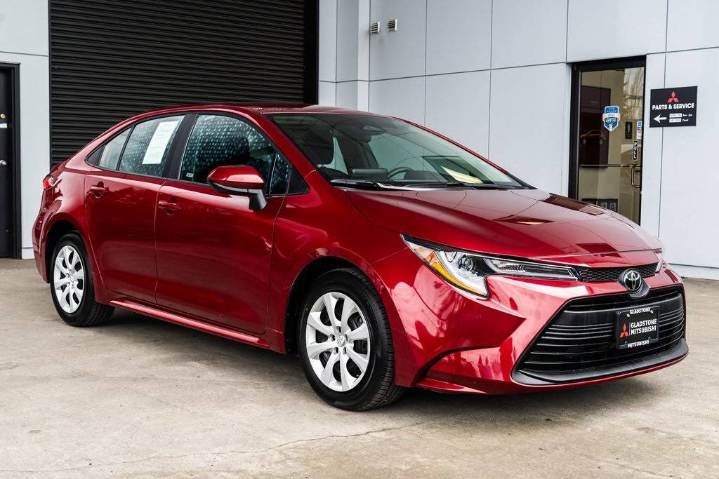 2024 Toyota Corolla LE — Sedan — 4,117 mi — Milwaukie, OR