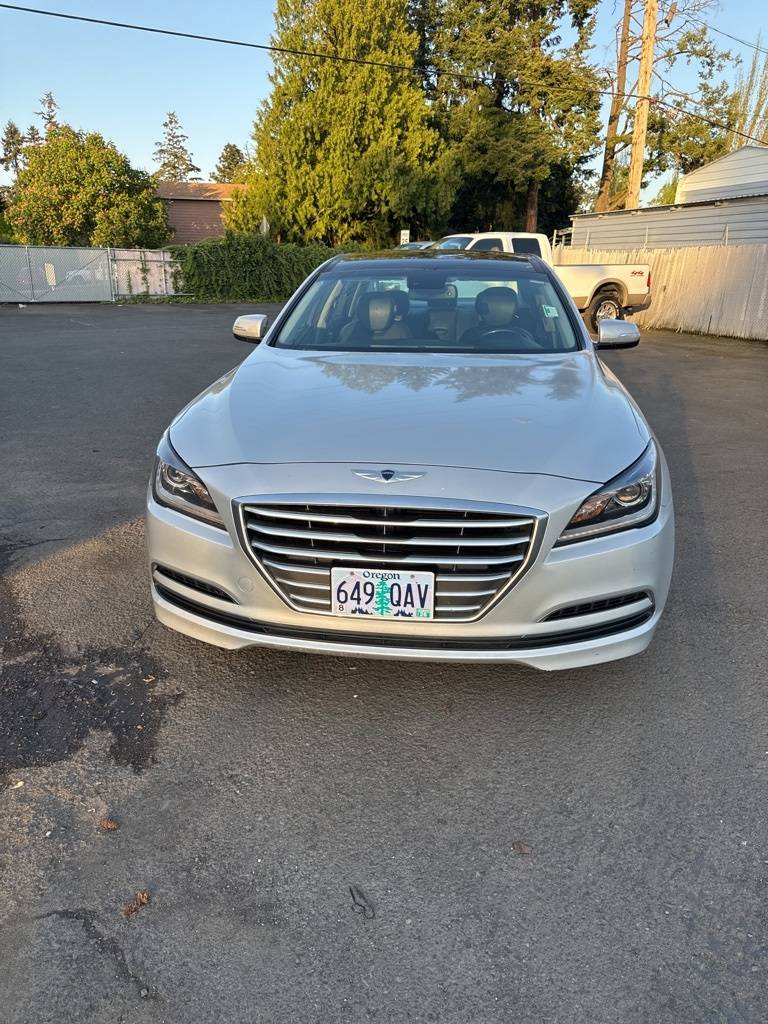 2015 Hyundai Genesis 3.8 — Sedan — 98,497 mi — Milwaukie, OR