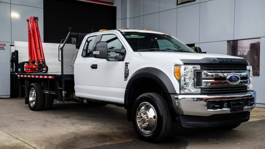 2017 Ford Super Duty F-550 Chassis Cab XLT — Chassis Cab Truck — 87,190 mi — Milwaukie, OR
