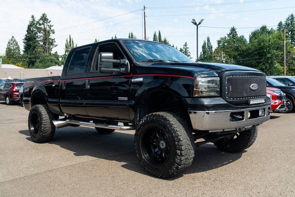2005 Ford Super Duty F-350 Harley-Davidson — Pickup Truck — 185,925 mi — Milwaukie, OR