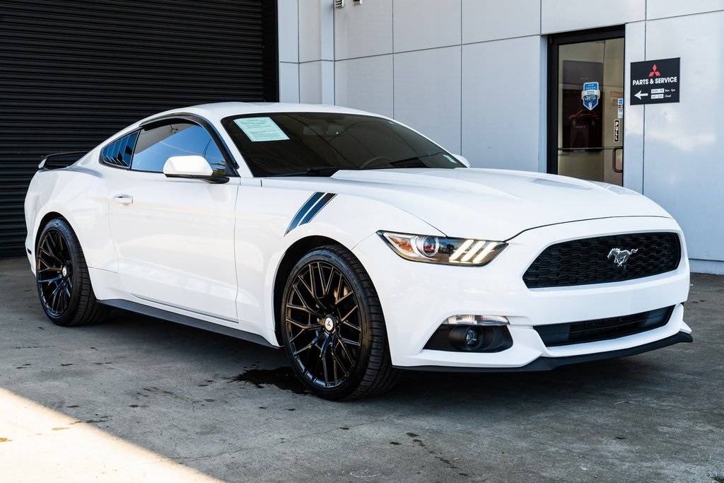 2016 Ford Mustang V6 — Coupe — 61,994 mi — Milwaukie, OR
