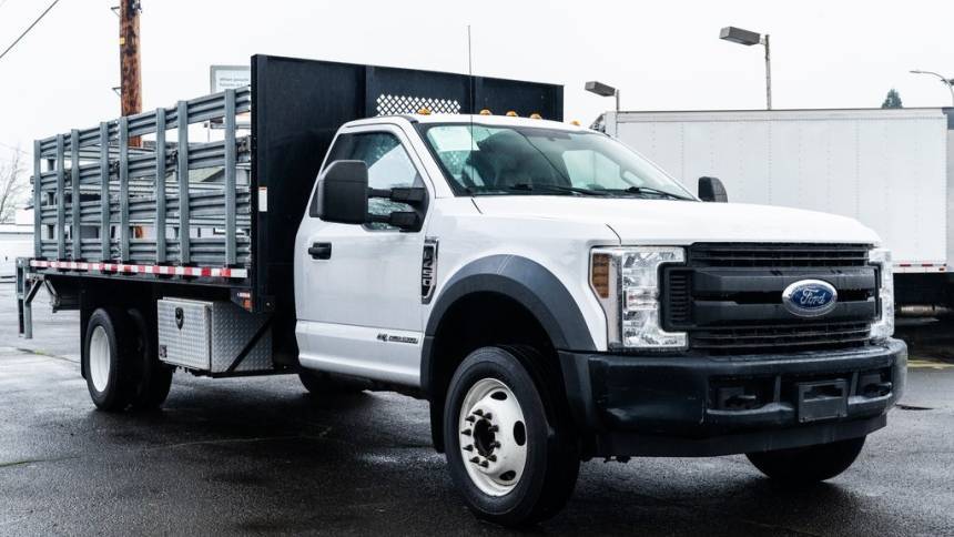 2019 Ford Super Duty F-450 Chassis Cab XL — Chassis Cab Truck — 84,186 mi — Milwaukie, OR