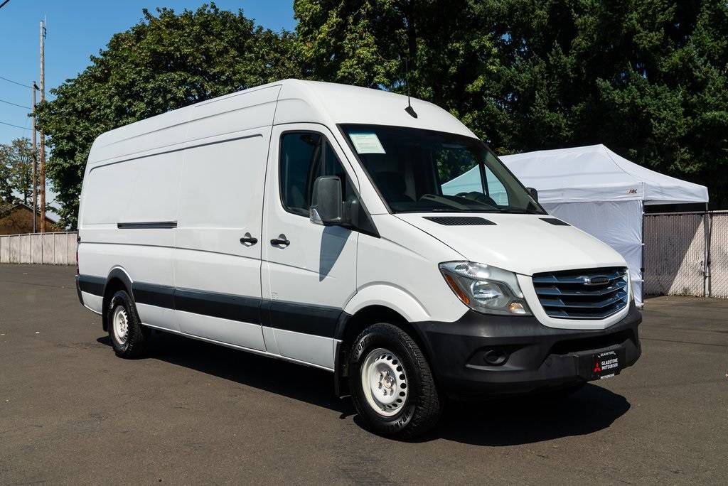 2016 Ford Transit Passenger Wagon T-350 XLT — Passenger Van — 24,898 mi — Milwaukie, OR