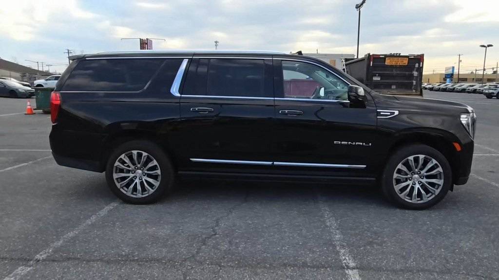2021 GMC Yukon Denali — SUV — 54,875 mi — Milwaukie, OR
