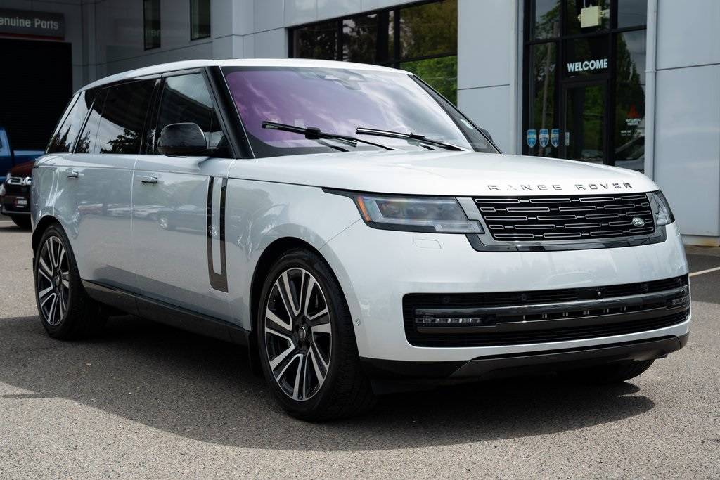 2023 Land Rover Range Rover SE — SUV — 13,030 mi — Milwaukie, OR