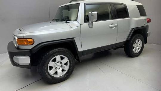 2007 Toyota FJ Cruiser Base — SUV — 66,975 mi — Naugatuck, CT