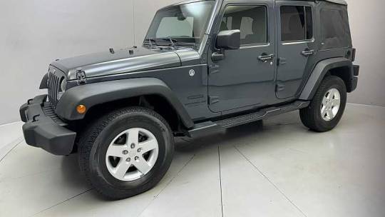 2016 Jeep Wrangler Sport — SUV — 105,675 mi — Naugatuck, CT