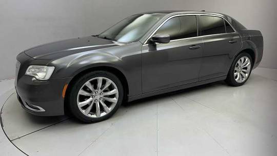 2019 Chrysler 300 Touring L — Sedan — 90,982 mi — Naugatuck, CT