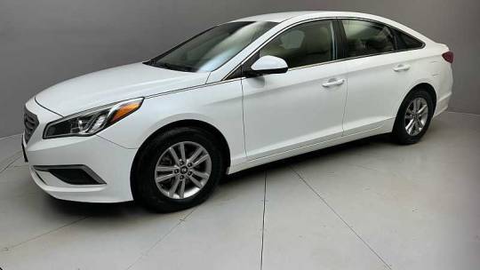 2017 Hyundai Sonata Base — Sedan — 81,608 mi — Naugatuck, CT