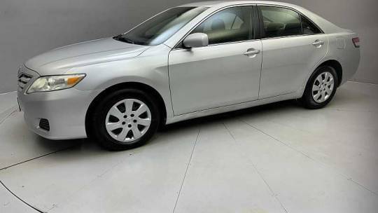 2010 Toyota Camry Base — Sedan — 96,448 mi — Naugatuck, CT
