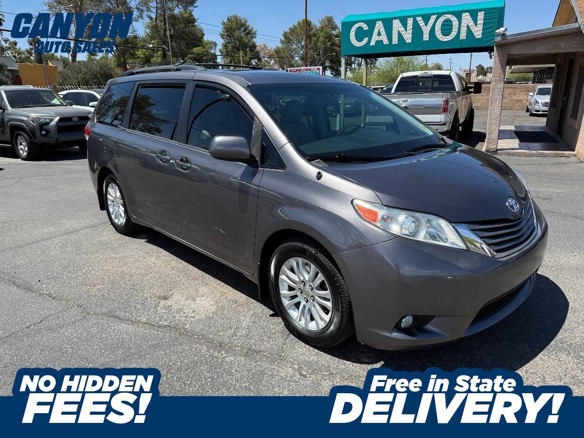 2011 Toyota Sienna XLE — Minivan — 136,809 mi — Tucson, AZ