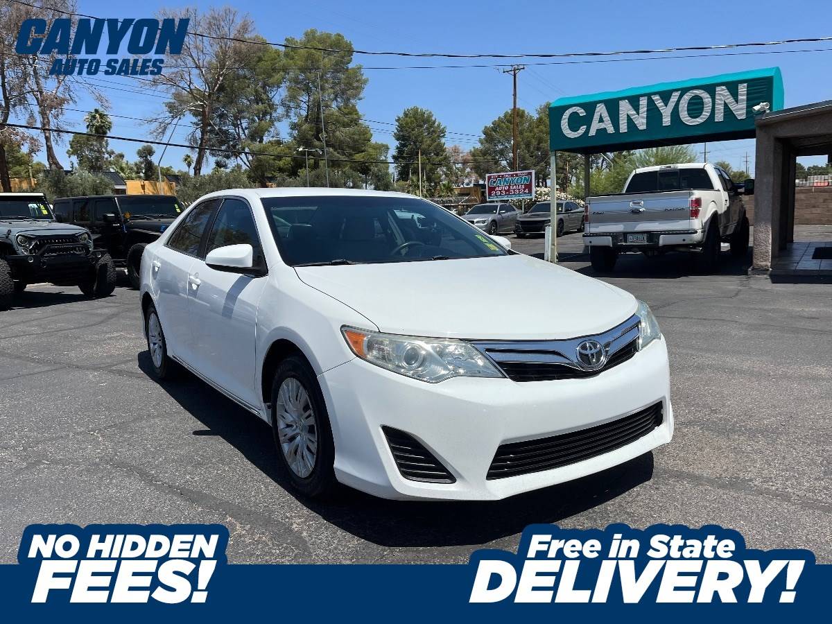 2014 Toyota Camry LE — Sedan — 115,604 mi — Tucson, AZ