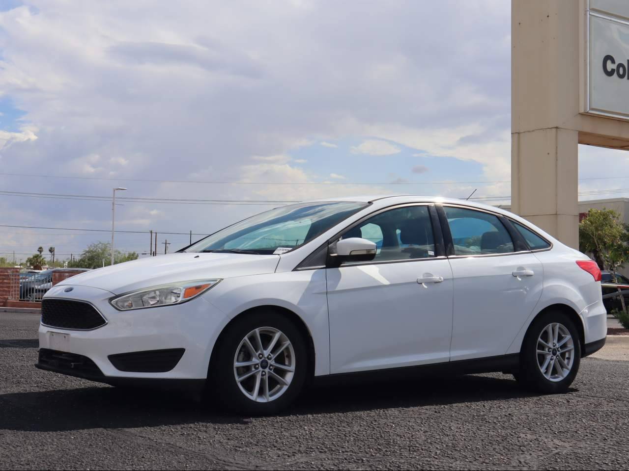 2016 Ford Focus SE — Sedan — 91,704 mi — Tucson, AZ