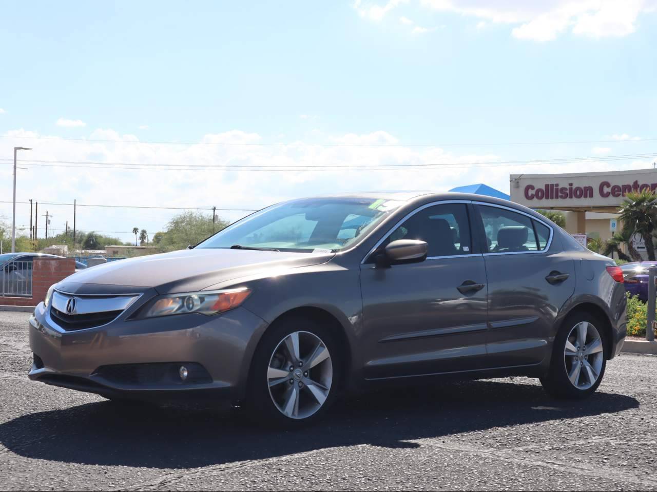 2015 Acura ILX Premium Package — Sedan — 140,314 mi — Tucson, AZ