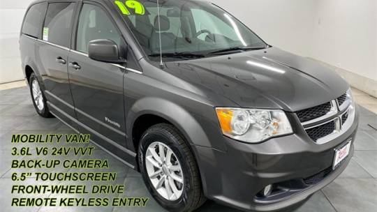2019 Dodge Grand Caravan SXT — Minivan — 49,480 mi — Elmhurst, IL