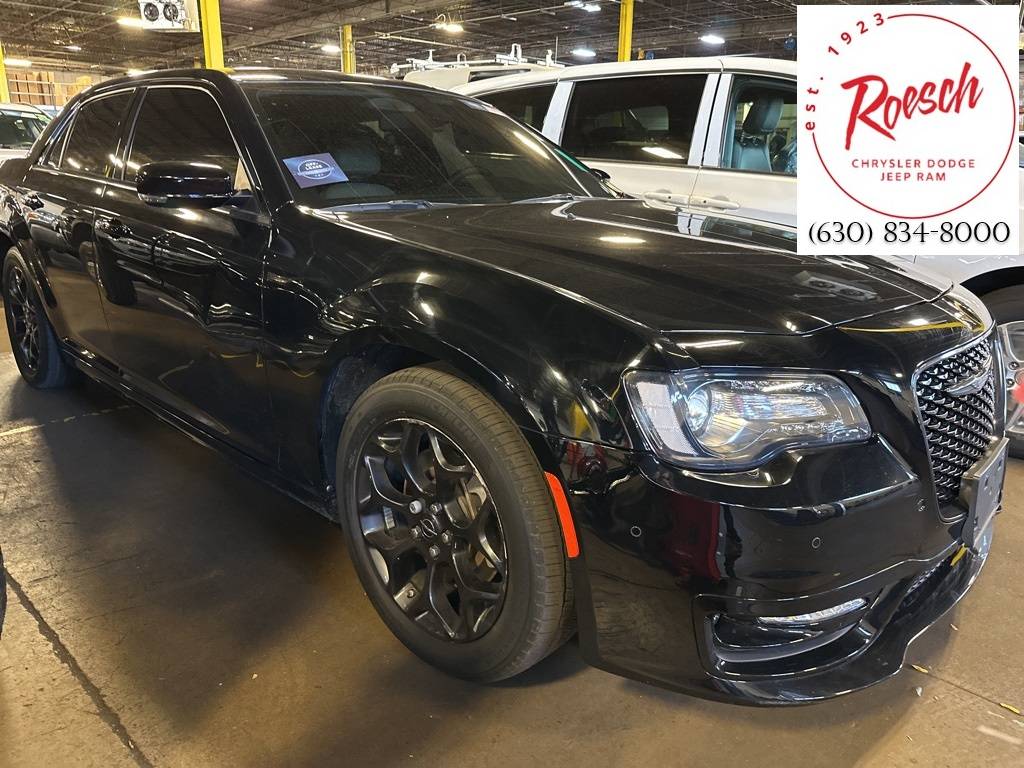 2022 Chrysler 300 Touring L — Sedan — 49,047 mi — Elmhurst, IL