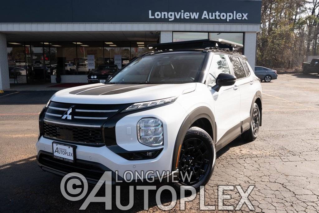 2026 Mitsubishi Outlander SE