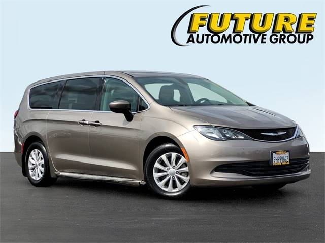 2017 Chrysler Pacifica Touring — Minivan — 66,291 mi — Roseville, CA