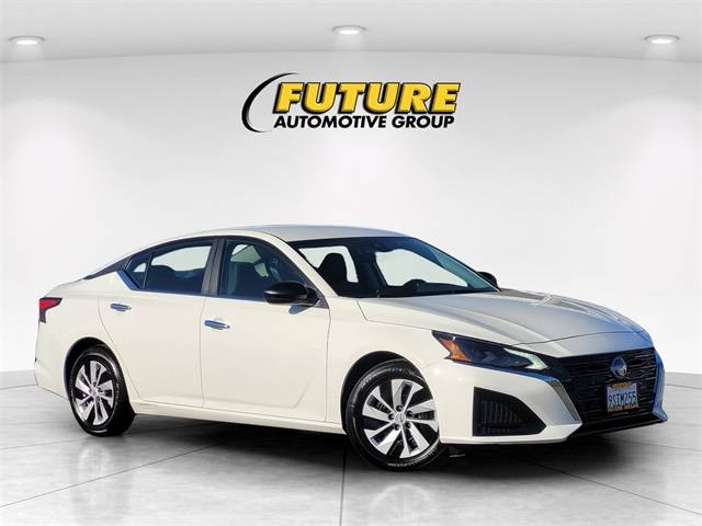 2025 Nissan Altima S — Sedan — 4,416 mi — Roseville, CA