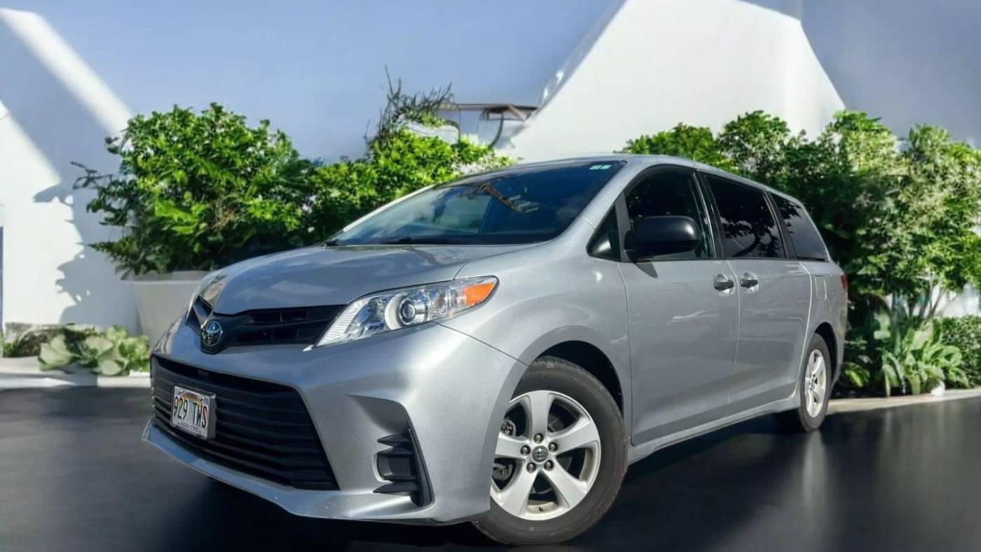2019 Toyota Sienna L — Minivan — 72,795 mi — Waipahu, HI