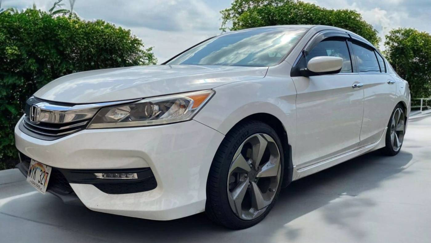 2017 Honda Accord Sport — Sedan — 41,310 mi — Waipahu, HI