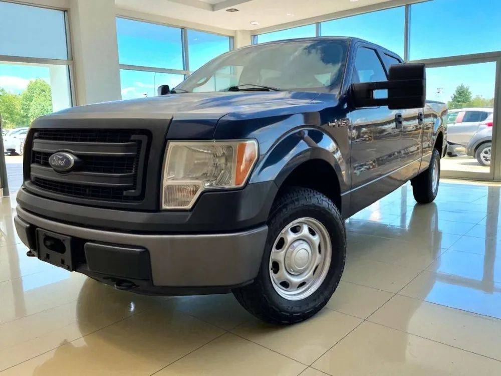 2014 Ford F-150 XL — Pickup Truck — 33,820 mi — Waipahu, HI