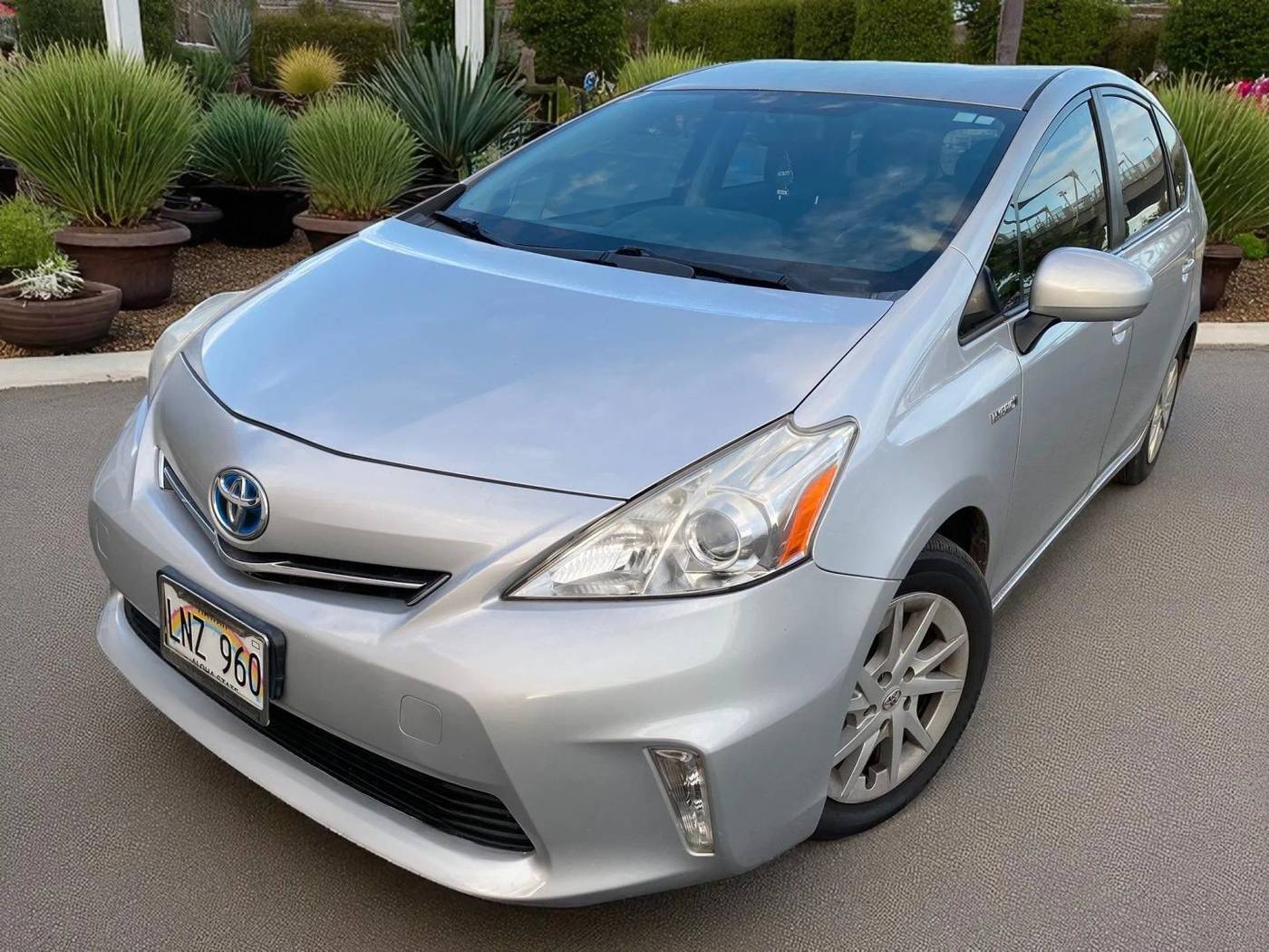 2012 Toyota Prius v Two