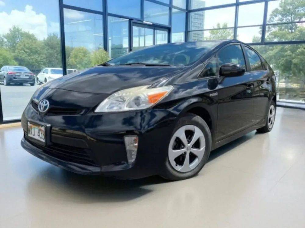 2014 Toyota Prius Four — Sedan — 107,694 mi — Waipahu, HI