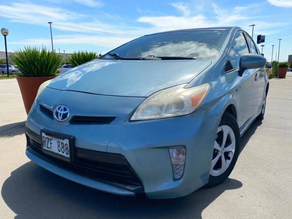 2013 Toyota Prius Persona Series — Sedan — 114,191 mi — Waipahu, HI