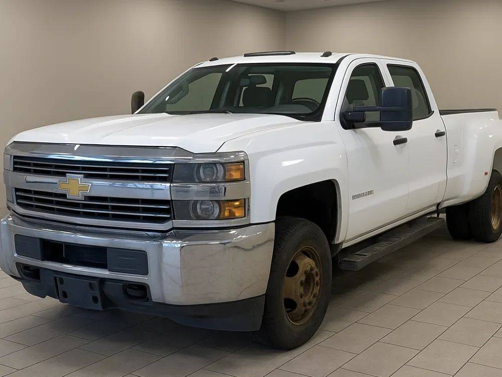 2015 Chevrolet Silverado 3500HD WT — Pickup Truck — 27,956 mi — Waipahu, HI