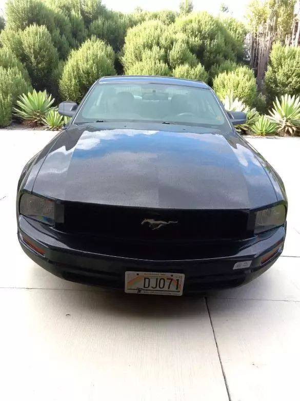 2007 Ford Mustang Deluxe — Coupe — 114,687 mi — Waipahu, HI