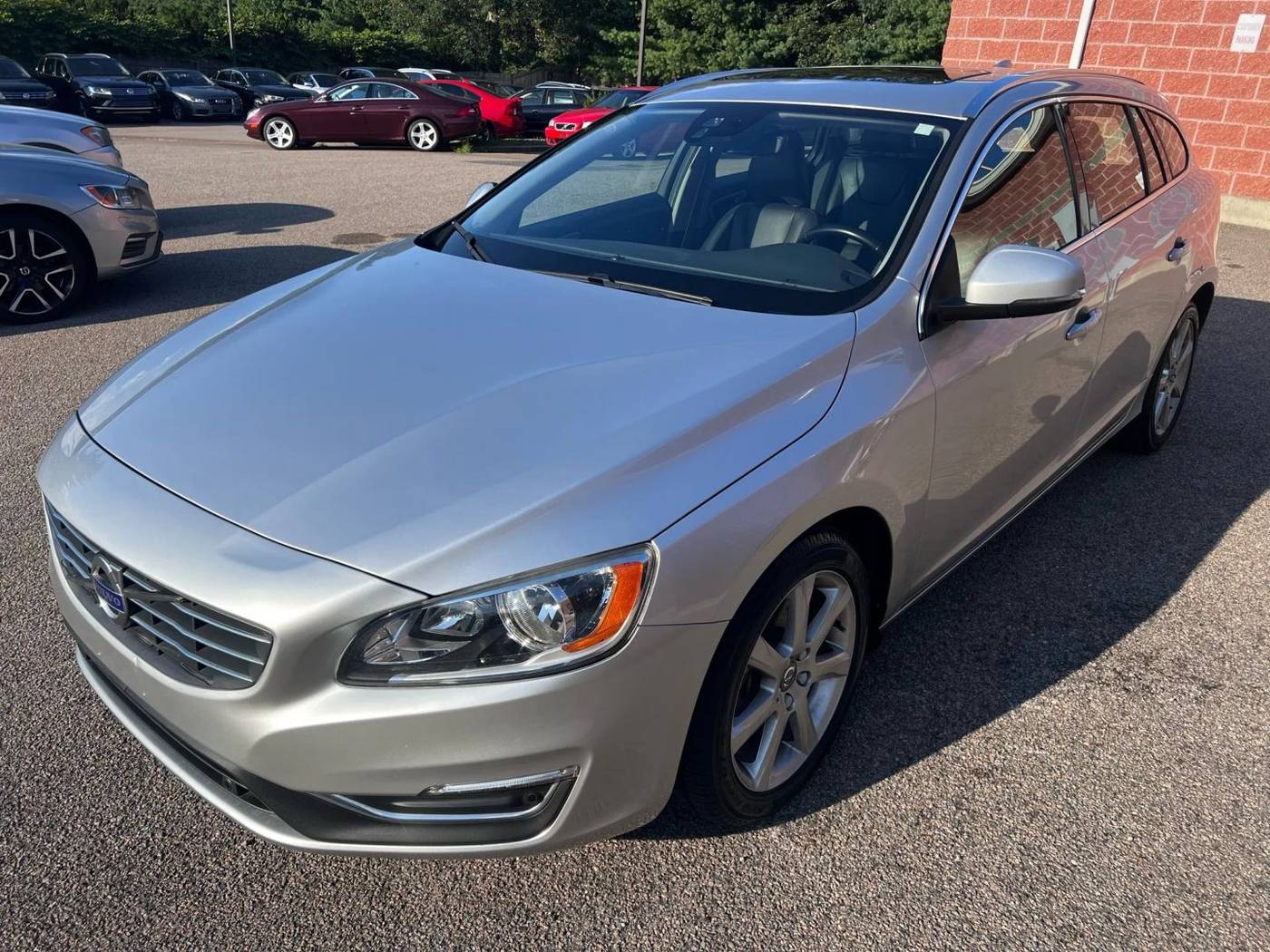 2016 Volvo V60 T5 Drive-E Premier — Wagon — 48,871 mi — Canton, MA