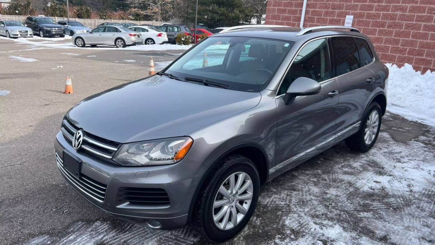 2011 Volkswagen Touareg VR6 Sport — SUV — 105,826 mi — Canton, MA