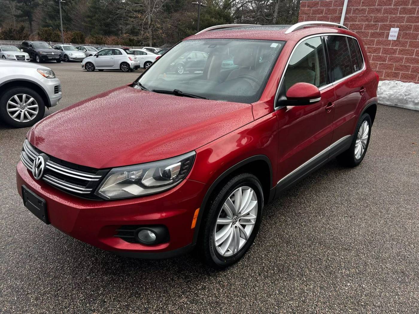 2016 Volkswagen Tiguan SE — SUV — 97,188 mi — Canton, MA