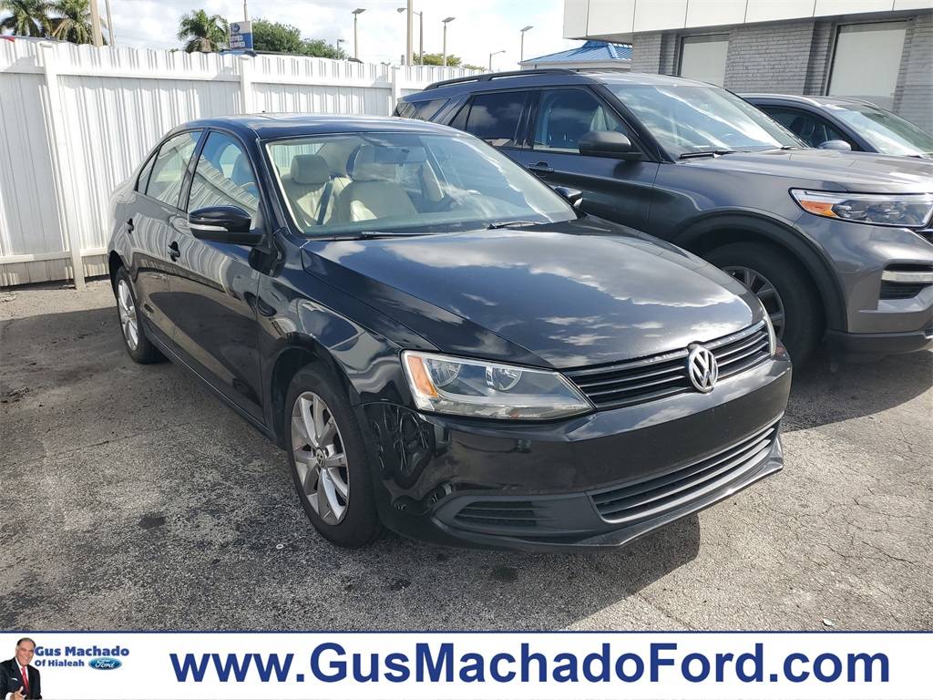 2011 Volkswagen Jetta SE — Sedan — 128,124 mi — Hialeah, FL