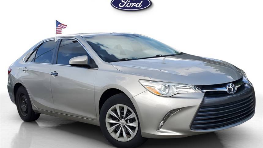 2016 Toyota Camry LE — Sedan — 38,451 mi — Hialeah, FL
