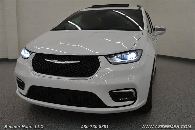 2022 Chrysler Pacifica Pinnacle — Minivan — 35,321 mi — Mesa, AZ