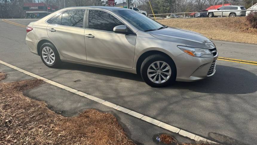 2017 Toyota Camry LE — Sedan — 81,146 mi — Durham, NC