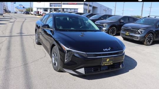 2025 Kia K4 LXS — Sedan — 6,375 mi — San Antonio, TX