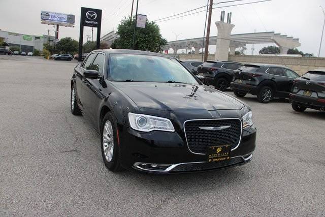 2018 Chrysler 300 Touring L — Sedan — 70,347 mi — San Antonio, TX