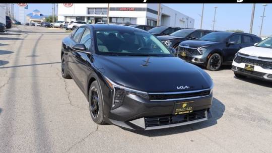 2025 Kia K4 EX — Sedan — 9,647 mi — San Antonio, TX
