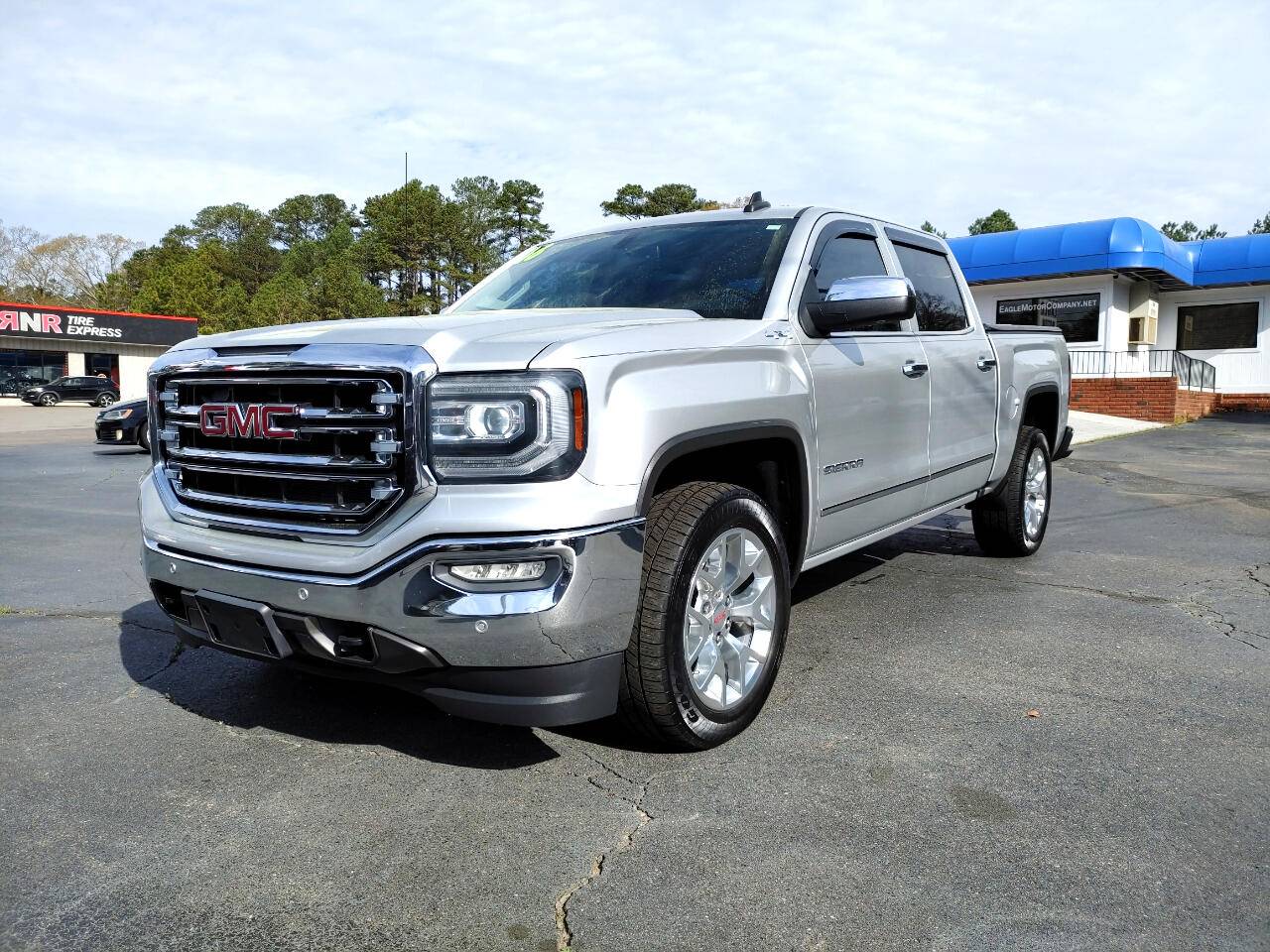 2016 GMC Sierra 1500 SLT — Pickup Truck — 136,119 mi — Fayettteville, NC