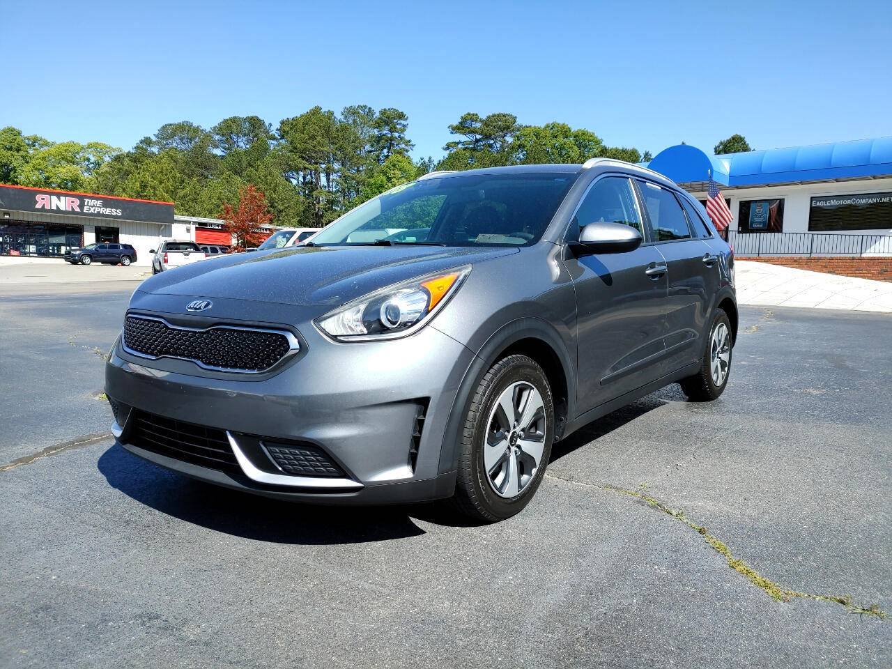 2018 Kia Niro Hybrid LX — SUV — 104,611 mi — Fayettteville, NC