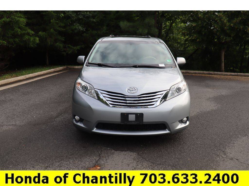 2011 Toyota Sienna XLE — Minivan — 161,422 mi — Chantilly, VA