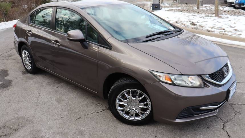 2013 Honda Civic LX — Sedan — 95,145 mi — Chantilly, VA