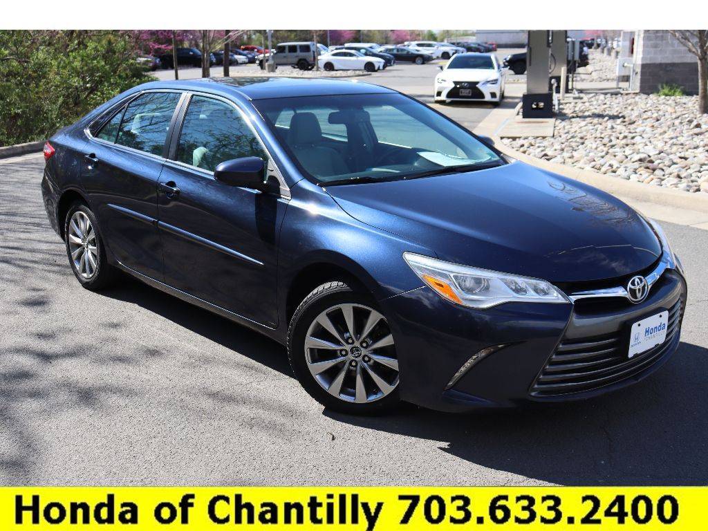 2015 Toyota Camry XLE V6 — Sedan — 114,331 mi — Chantilly, VA