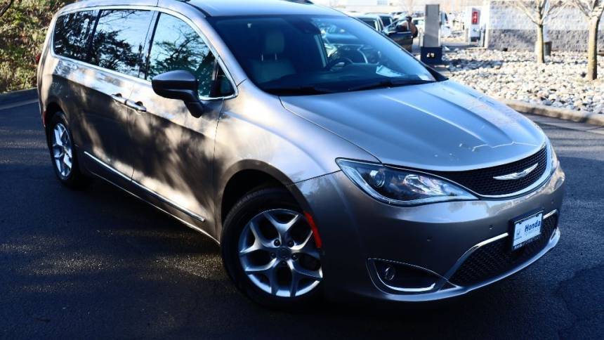 2017 Chrysler Pacifica Touring L Plus — Minivan — 95,166 mi — Chantilly, VA