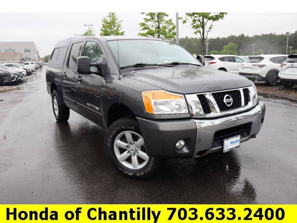 2011 Nissan Titan SV — Pickup Truck — 71,975 mi — Chantilly, VA
