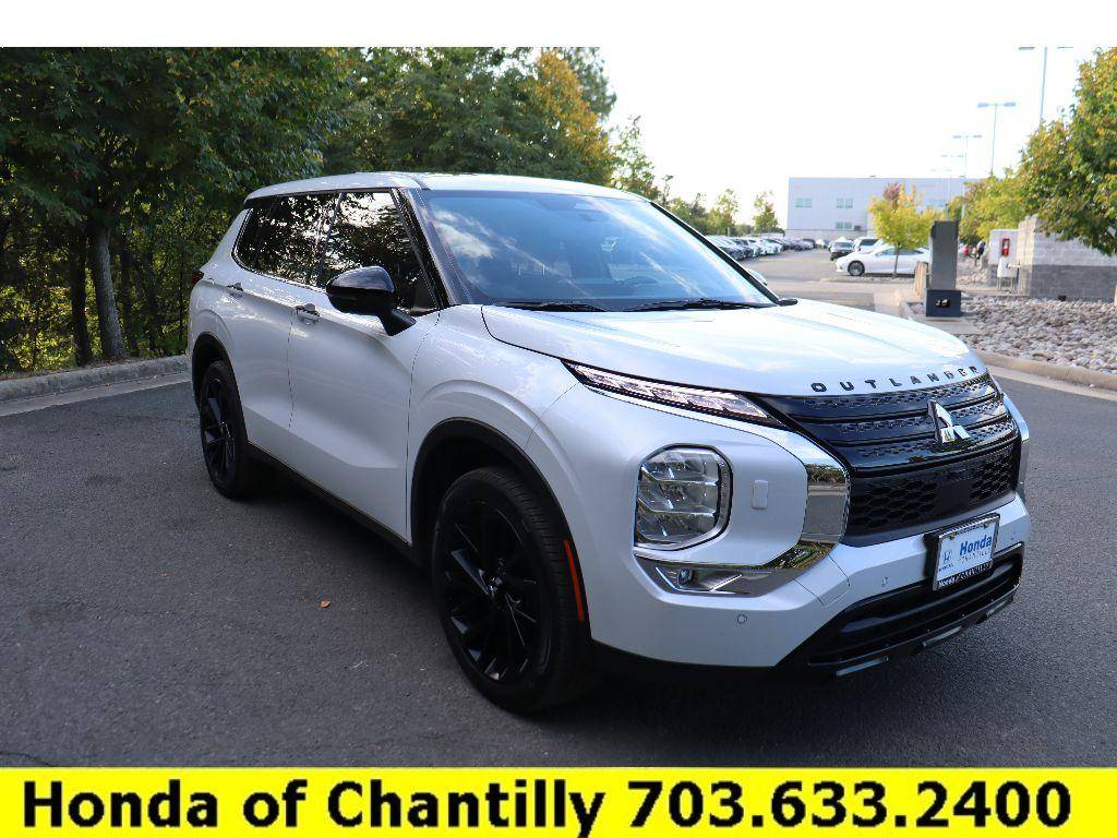 2024 Mitsubishi Outlander SE Black Edition — SUV — 10,174 mi — Chantilly, VA